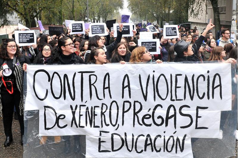 A USC, coa eliminación da violencia contra as mulleres