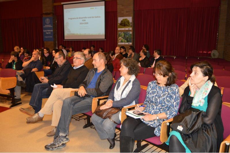 Entrega de premios e insignias aos novos enxeñeiros agrícolas formados na Escola Politécnica Superior do Campus Terra