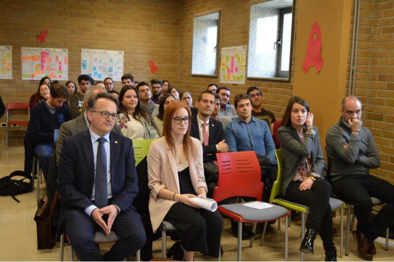 O centro Yuzz Lugo inaugura a súa primeira edición ao abeiro do programa Santander Yuzz 'Mozos con ideas'
