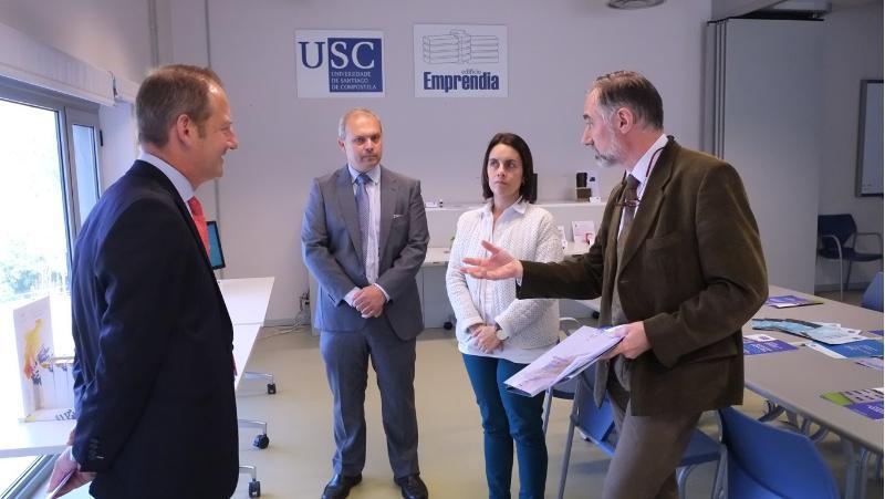 A directora da GAIN e o do IGAPE coñeceron o traballo da USC en materia de emprendemento e transferencia de coñecemento