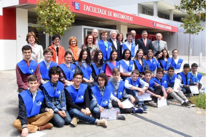Os diplomas á novena promoción de ESTALMAT-Galicia entregáronse este sábado en Matemáticas