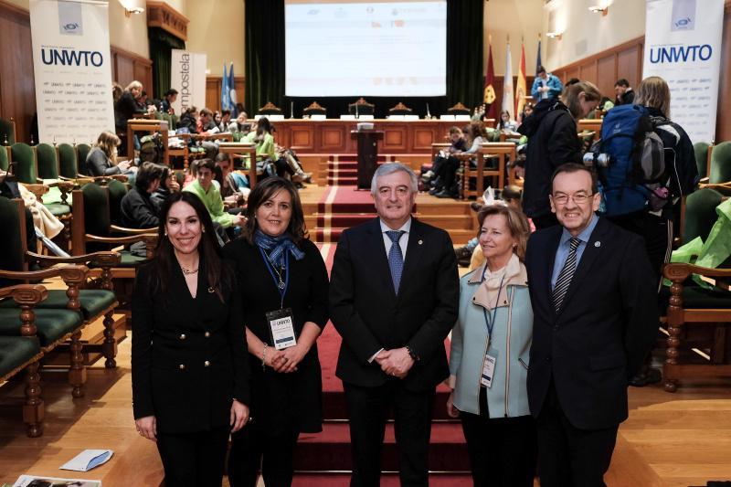 Máis de 100 estudantes internacionais participan no proxecto universitario ‘O valor dos dereitos humanos no Camiño de Santiago’