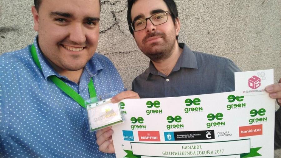 El investigador del Campus Terra de la USC José Luis Gude gana el primer premio de la ‘Greenweekend’ con el proyecto SmartWood El investigador del Campus Terra de la USC José Luis Gude gana el primer premio de la ‘Greenweekend’ con el proyecto SmartWood