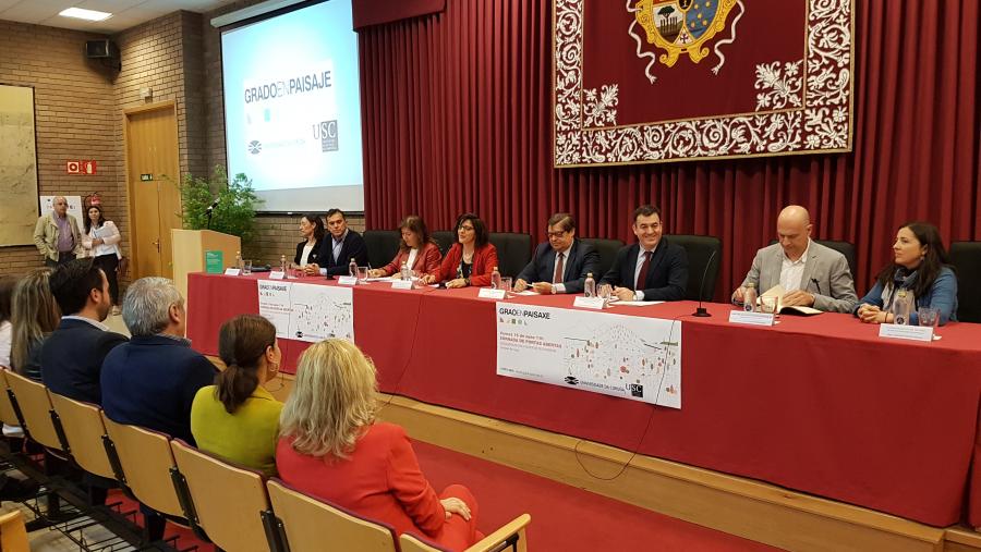 El Campus Terra de la USC y la UDC ofrecen 50 plazas en el grado en Paisaje, el primero en la universidad pública en España El Campus Terra de la USC y la UDC ofrecen 50 plazas en el grado en Paisaje, el primero en la universidad pública en España