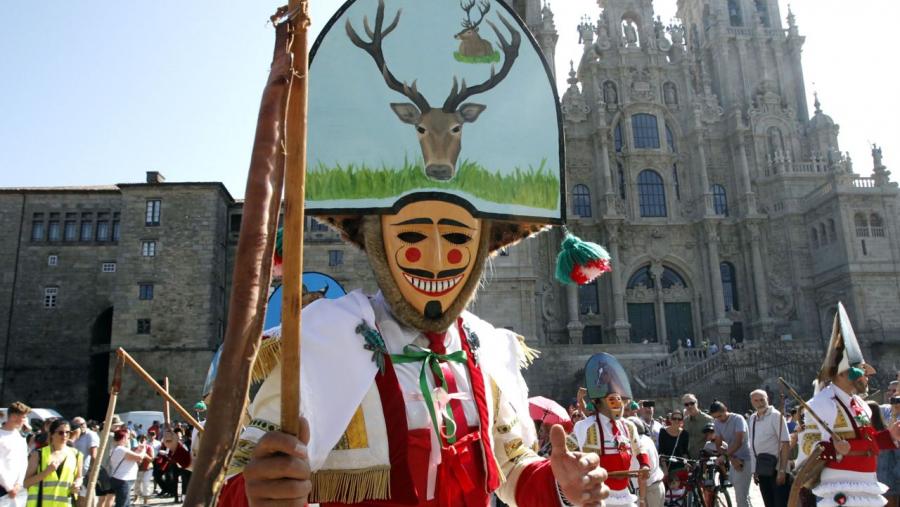 Máscara tradicional do Entroido galego. Santi Alvite