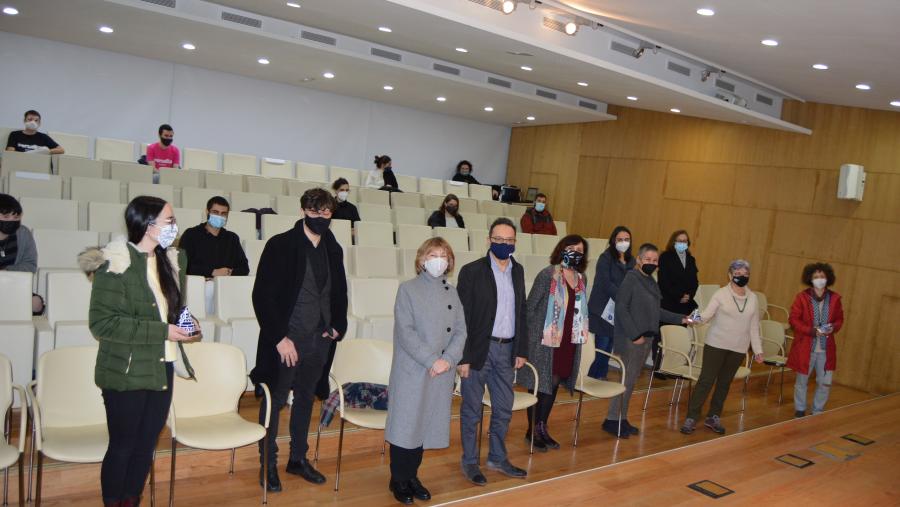 Participantes, organizadores e galardoados no II Certame de Creación Audiovisual do Campus de Lugo Participantes, organizadores e galardoados no II Certame de Creación Audiovisual do Campus de Lugo