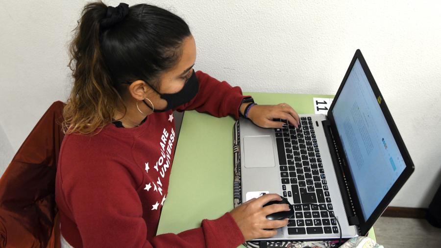 A ampliación das unidades analizadas polo xerador permitirá o seu uso por parte de estudantes de galego e portugués como linguas estranxeiras ou segundas linguas. FOTO: Santi Alvite A ampliación das unidades analizadas polo xerador permitirá o seu uso por parte de estudantes de galego e portugués como linguas estranxeiras ou segundas linguas. FOTO: Santi Alvite