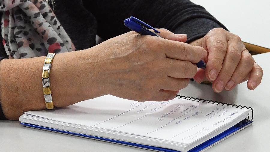 As conversas e debates permitiron afondar nas características das vítimas, así como na identificación das súas necesidades. FOTO: Santi Alvite As conversas e debates permitiron afondar nas características das vítimas, así como na identificación das súas necesidades. FOTO: Santi Alvite