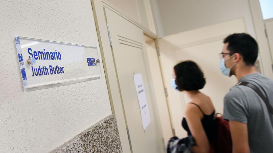 “Para elixir estes nomes fíxose una votación entre as áreas de coñecemento, os estudantes e a Comisión de Calidade e Grao do Centro”, explicou o decano Marcelino Agís. FOTO: Santi Alvite