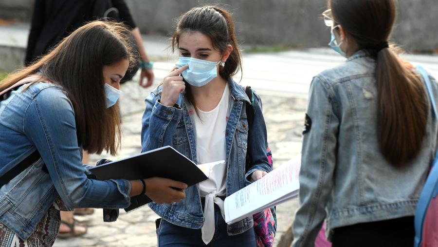 Alumnado no Campus