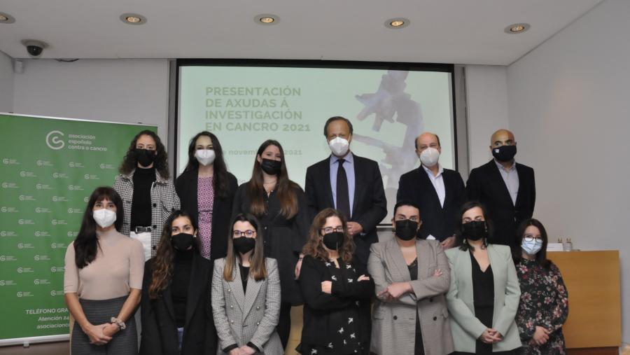 Foto de familia dos e das premiadas Foto de familia dos e das premiadas