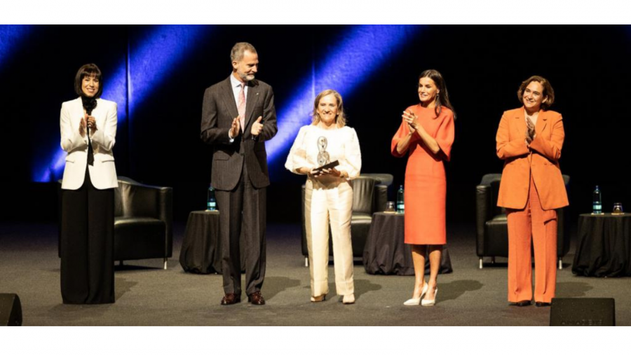 Alonso recolleu este xoves de mans do rei Felipe VI o Premio Nacional de Investigación. Foto: Ministerio de Ciencia e Innovación Alonso recolleu este xoves de mans do rei Felipe VI o Premio Nacional de Investigación. Foto: Ministerio de Ciencia e Innovación