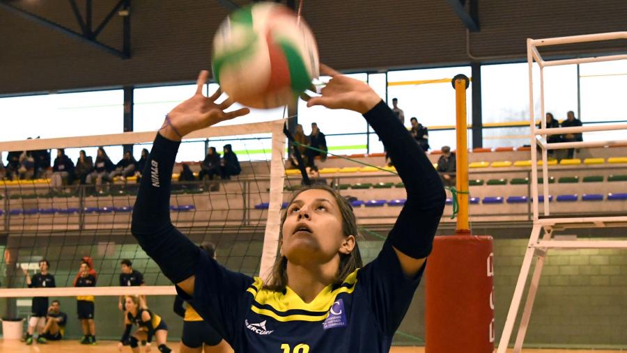 A pegada da USC na esfera deportiva é significativa, segundo se desprende dos datos achegados polas entidades contactadas, un amplo abano de clubs e sociedades deportivas que abranguen disciplinas diversas. FOTO: Santi Alvite A pegada da USC na esfera deportiva é significativa, segundo se desprende dos datos achegados polas entidades contactadas, un amplo abano de clubs e sociedades deportivas que abranguen disciplinas diversas. FOTO: Santi Alvite
