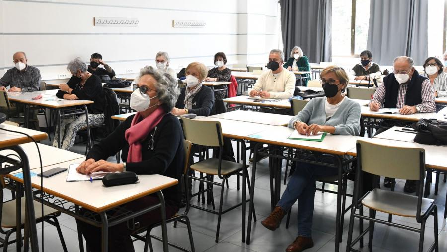 Alumnado de IV Ciclo na USC, nunha clase do último curso