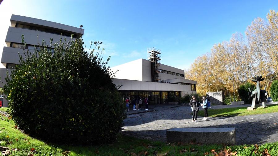 Facultade de Ciencias Económicas e Empresariais. FOTO: Santi Alvite Facultade de Ciencias Económicas e Empresariais. FOTO: Santi Alvite