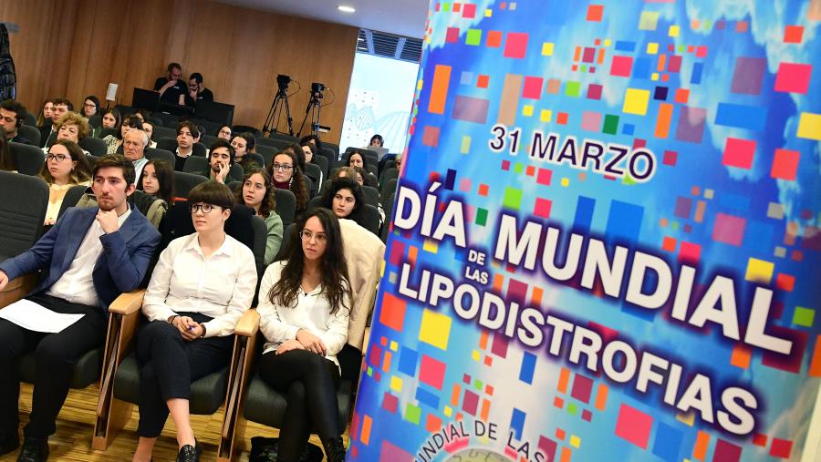 Trátase dun encontro de carácter formativo que pretende ser tamén un foro de convivencia e intercambio de experiencias dirixido a estudantes, profesionais, afectados e familiares. FOTO: Santi Alvite Trátase dun encontro de carácter formativo que pretende ser tamén un foro de convivencia e intercambio de experiencias dirixido a estudantes, profesionais, afectados e familiares. FOTO: Santi Alvite