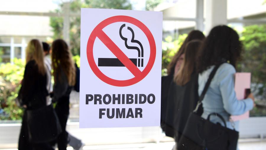 O traballo calculou o impacto do consumo de tabaco en Portugal en diferentes rexións e por sexo. FOTO: Santi Alvite O traballo calculou o impacto do consumo de tabaco en Portugal en diferentes rexións e por sexo. FOTO: Santi Alvite