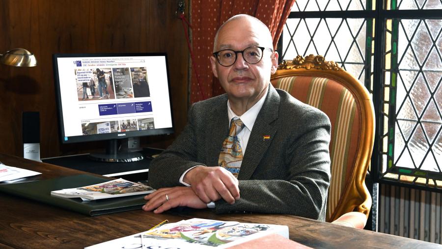 A análise do profesor García Quintela utiliza métodos funcionalistas, estruturais e comparativos. FOTO: Santi Alvite A análise do profesor García Quintela utiliza métodos funcionalistas, estruturais e comparativos. FOTO: Santi Alvite