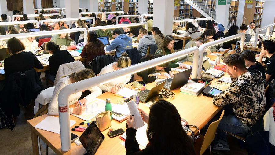 Imaxe de arquivo da Biblioteca Concepción Arenal. FOTO: Santi Alvite
