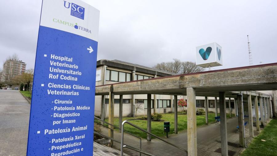 Entrada ao hospital veterinario universitario Rof Codina Entrada ao hospital veterinario universitario Rof Codina