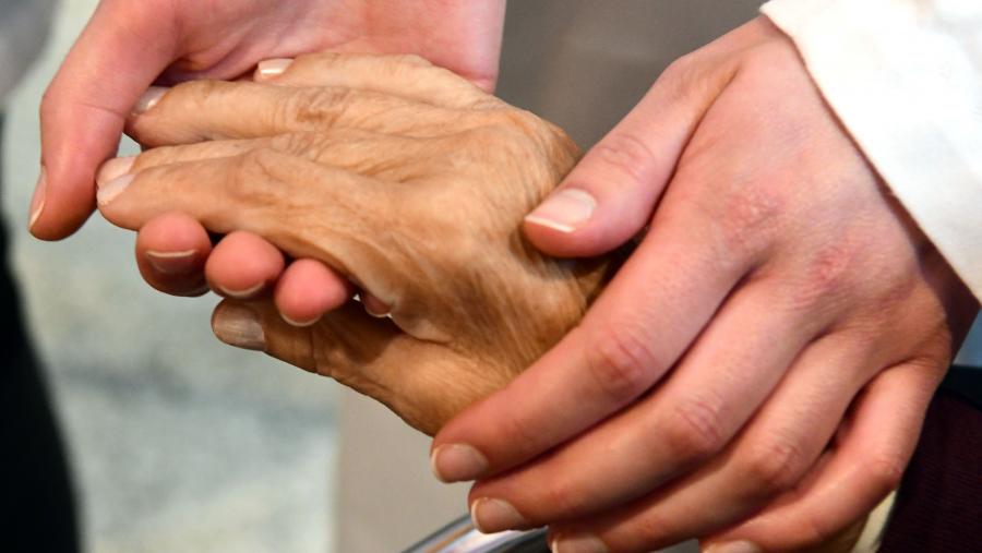Na sesión do vindeiro día 11, agárdase a participación de máis de 250 persoas, entre pacientes e persoal sanitario implicado na atención e coidados a afectados que sofren esta patoloxía. FOTO: Santi Alvite Na sesión do vindeiro día 11, agárdase a participación de máis de 250 persoas, entre pacientes e persoal sanitario implicado na atención e coidados a afectados que sofren esta patoloxía. FOTO: Santi Alvite