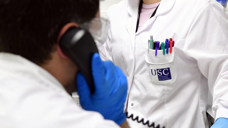 O estudo quere afondar nas dificultades e atrancos que se producen ao longo da carreira investigadora. FOTO: Santi Alvite