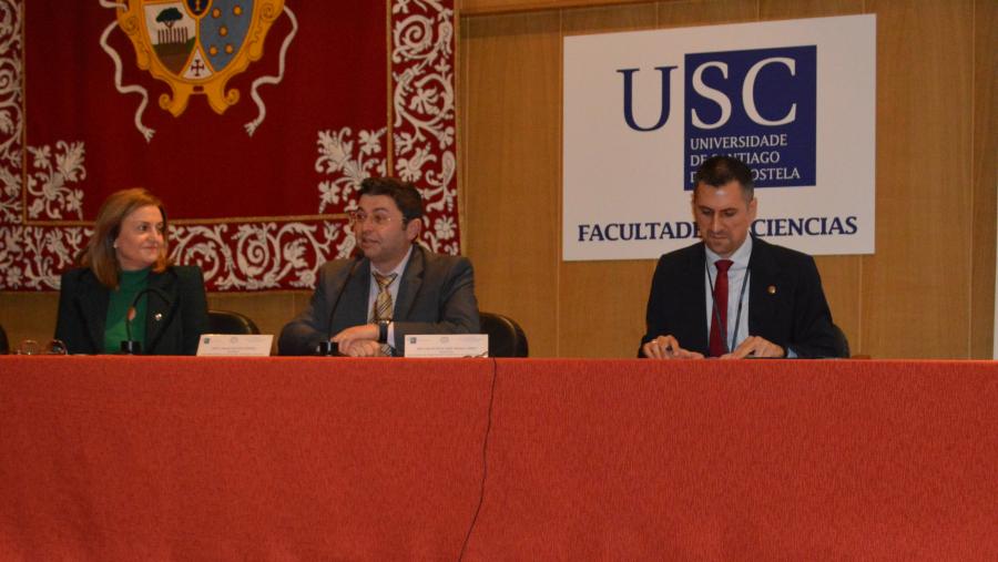Elena Rivo, Francisco Fraga e Carlos Montes, na Facultade de Ciencias Elena Rivo, Francisco Fraga e Carlos Montes, na Facultade de Ciencias