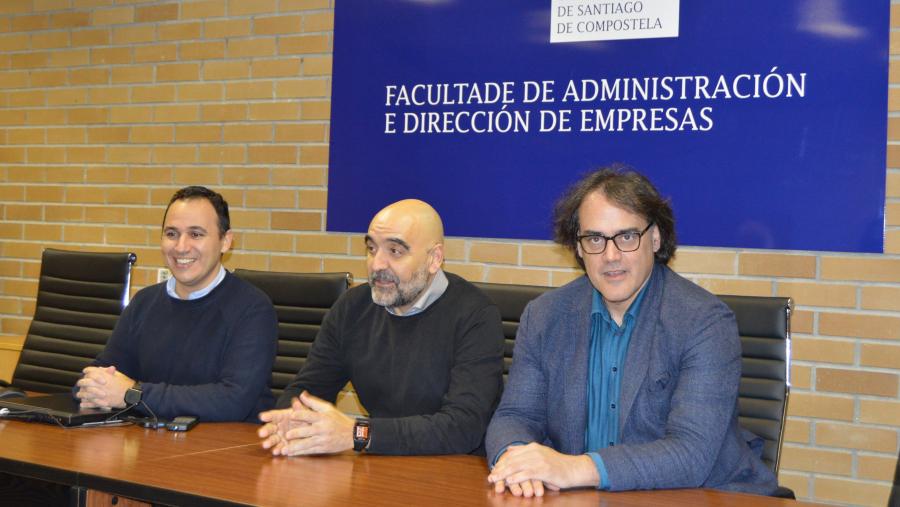 Sanabria, Bande e Villasante, na Facultade de Administración e Dirección de Empresas Sanabria, Bande e Villasante, na Facultade de Administración e Dirección de Empresas