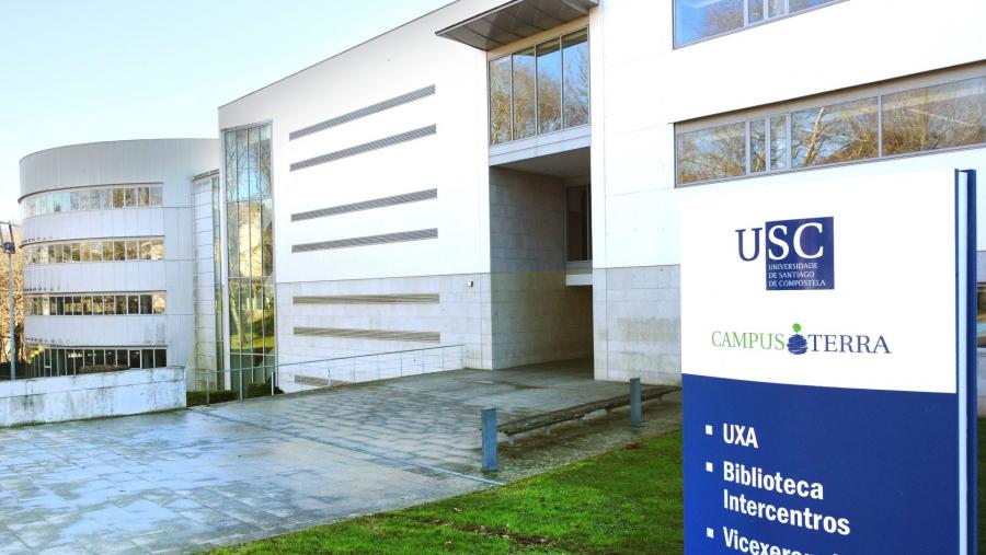 Biblioteca Intercentros do Campus de Lugo Biblioteca Intercentros do Campus de Lugo