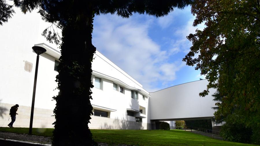 Ciencias da Comunicación será sede da xornada o próximo día 24 Exterior da Facultade de Ciencias da Comunicación