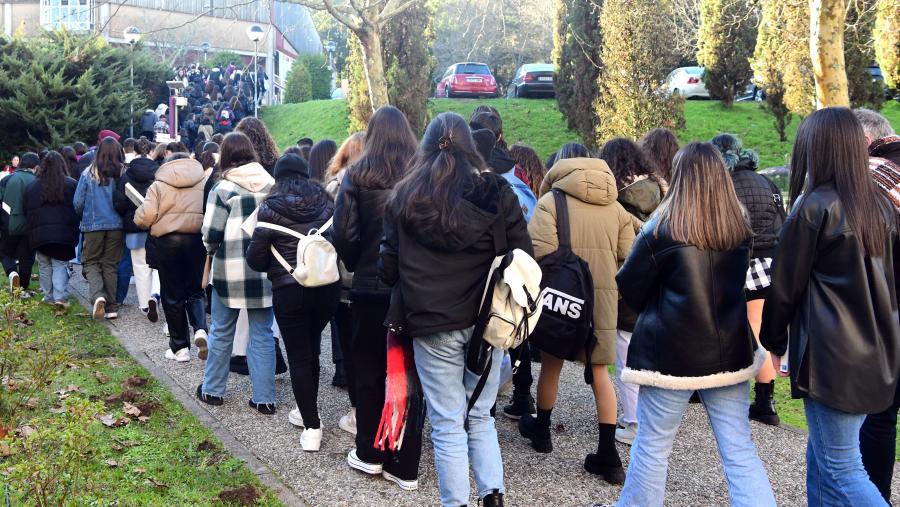 Dende que se abriu o período de solicitudes xa hai arredor de 3.000 estudantes inscritos procedentes de medio cento de centros. FOTO: Santi Alvite Dende que se abriu o período de solicitudes xa hai arredor de 3.000 estudantes inscritos procedentes de medio cento de centros. FOTO: Santi Alvite
