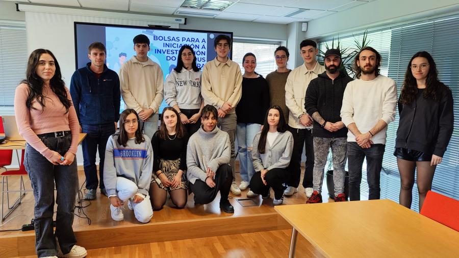 Estudantes de grao e mestrado no Campus Terra beneficiarios da segunda convocatoria de bolsas de iniciación á investigación Estudantes de grao e mestrado no Campus Terra beneficiarios da segunda convocatoria de bolsas de iniciación á investigación