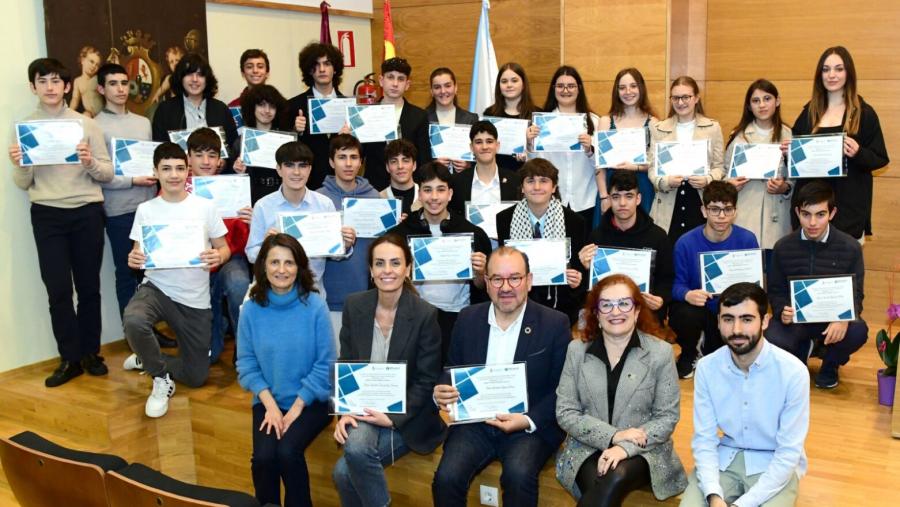 Participantes na xornada de clausura do curso Estalmat 2023-24. FOTO: Santi Alvite
