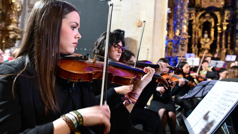 Integrantes da Orquestra da USC nun concerto en decembro. FOTO: Santi Alvite Integrantes da Orquestra da USC nun concerto en decembro. FOTO: Santi Alvite