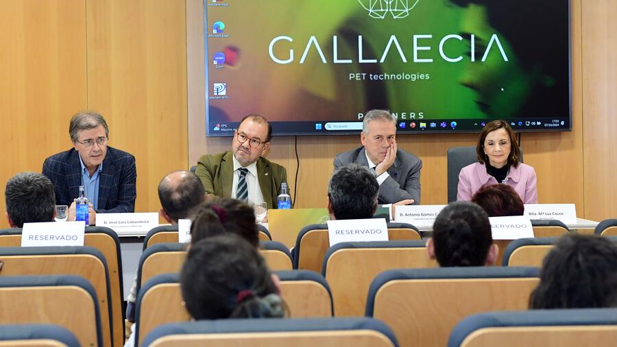 De esquerda a dereita, José Luis Labandeira, Antonio López, Antonio Gómez Caamaño e Mª Luz Couce. Foto: Santi Alvite De esquerda a dereita, José Luis Labandeira, Antonio López, Antonio Gómez Caamaño e Mª Luz Couce. Foto: Santi Alvite