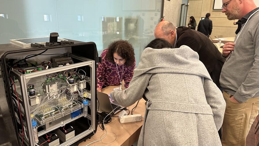 O equipamento do proxecto combina diversas tecnoloxías