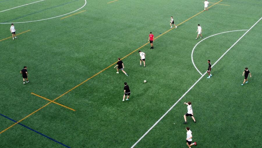 Imaxe de arquivo dun partido no Campo universitario de fútbol Imaxe de arquivo dun partido no Campo universitario de fútbol