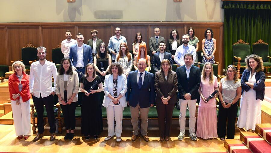 Carlos Alberto Pena Puga Receives the Extraordinary Doctorate Award 2022/23 Carlos Alberto Pena Puga Receives the Extraordinary Doctorate Award 2022/23
