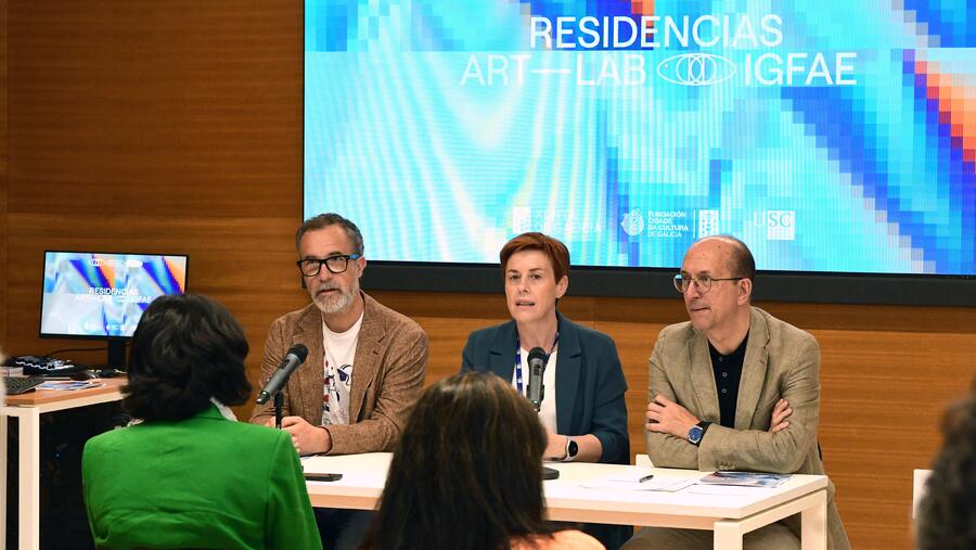 De esquerda a dereita, carlos Salgado, Pilar Murias e Anxo Lorenzo. Foto: Santi Alvite De esquerda a dereita, carlos Salgado, Pilar Murias e Anxo Lorenzo. Foto: Santi Alvite