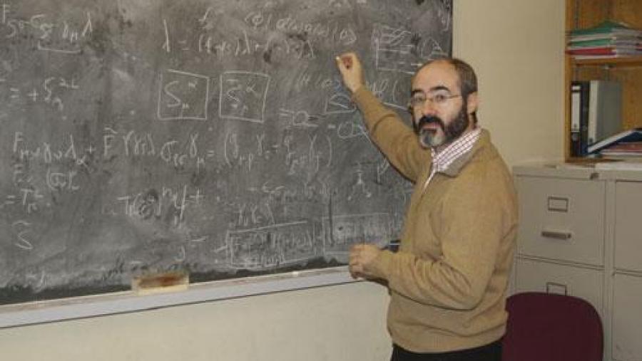 Nestor Armesto