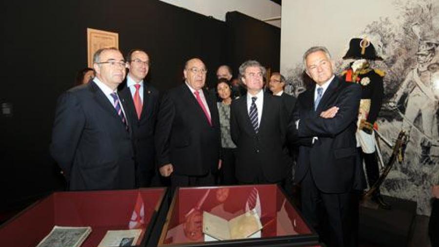 De esquerda a dereita: Xosé Sánchez Bugallo, Senén Barro, Xosé Barreiro, Carlota Álvarez, César Antonio Molina e José L Méndez Romeu