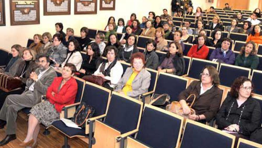 Investigadoras asistentes á xuntanza con Allen