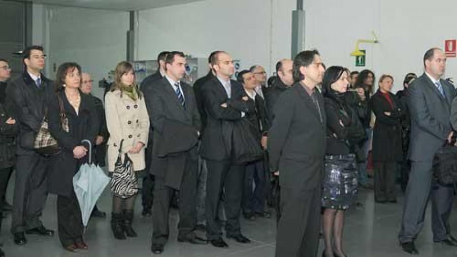 Os promotores de Neoker SL estiveron arropados na inauguración por numerosos amigos e compañeiros