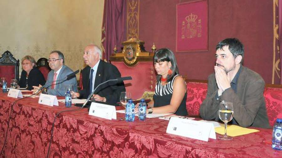 O acto inaugural celebrouse no Paraninfo da Universidade, na Facultade de Xeografía e Historia