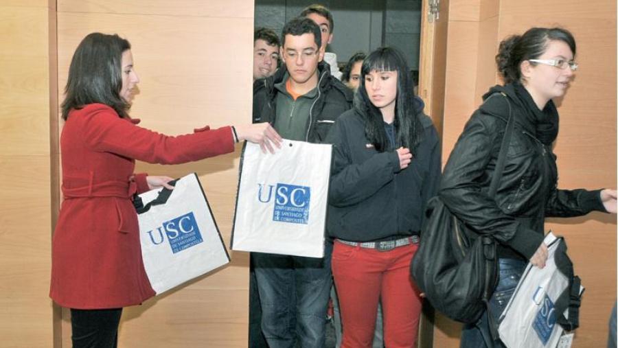 O programa de visitas ao Campus de Excelencia Internacional comezou este xoves