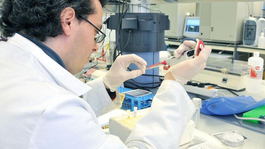 O obxectivo da iniciativa é impulsar a creación de empresas innovadoras promovidas por universitarios galegos así como a innovación empresarial e a xeración de emprego