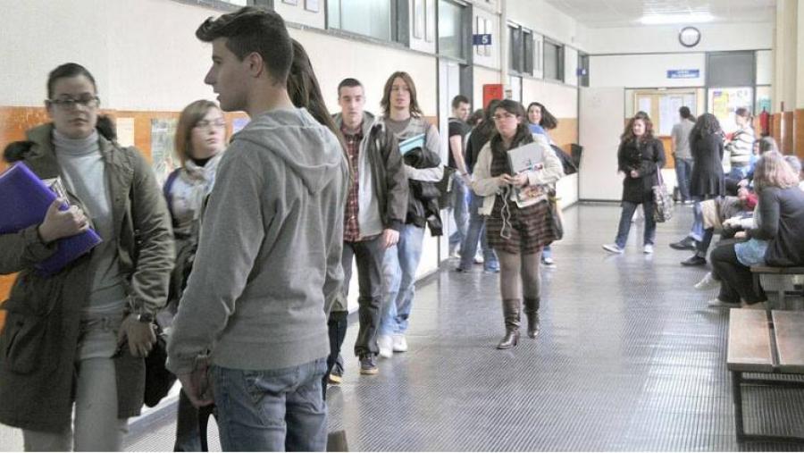 Amplíase ata o 19 de maio o prazo de solicitude das bolsas Séneca
