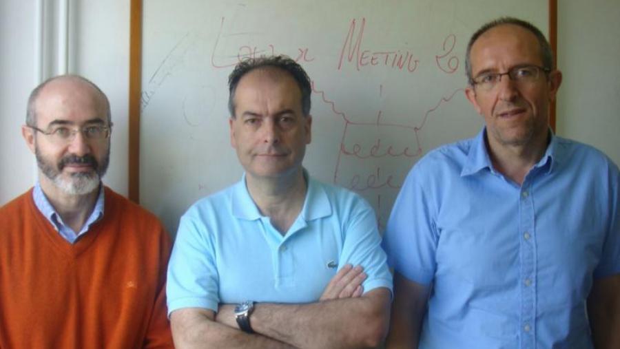 Os profesores Néstor Armesto, Carlos Merino e Gonzalo Parente son os promotores do encontro que comeza este venres 3