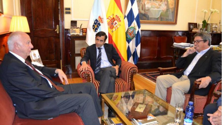 O reitor Juan Casares entrevistouse co novo alcalde de Ferrol, José Manuel Rey