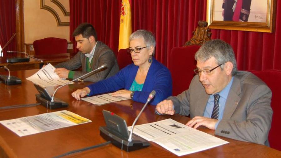 Presentación en Lugo das actividades do programa 'Ocioteca LucUSC', con Óscar Hermida, Camen Basadre e Pedro García Herradón